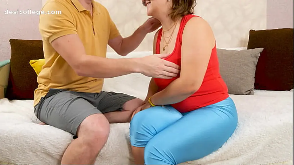 Albeli Chubby Bhabhi Tanya Chhat Pe Ride