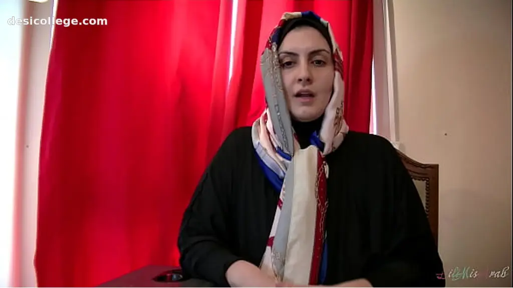 Arab Mistress Hates You and Humiliates You