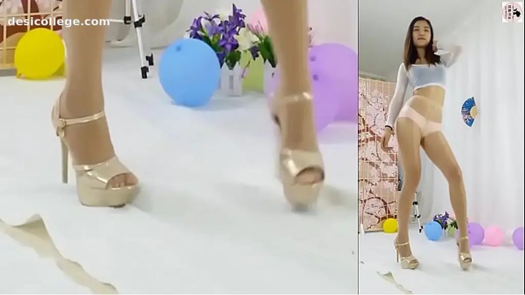 Asian dancer in pantyhose and panties