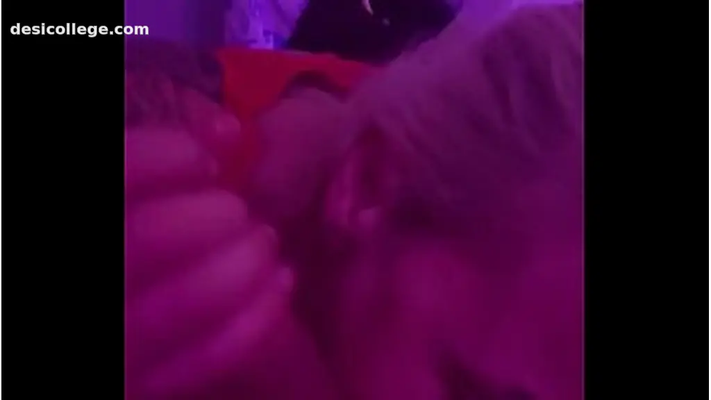 Berlin Waitress Stella Gentle Deepthroat