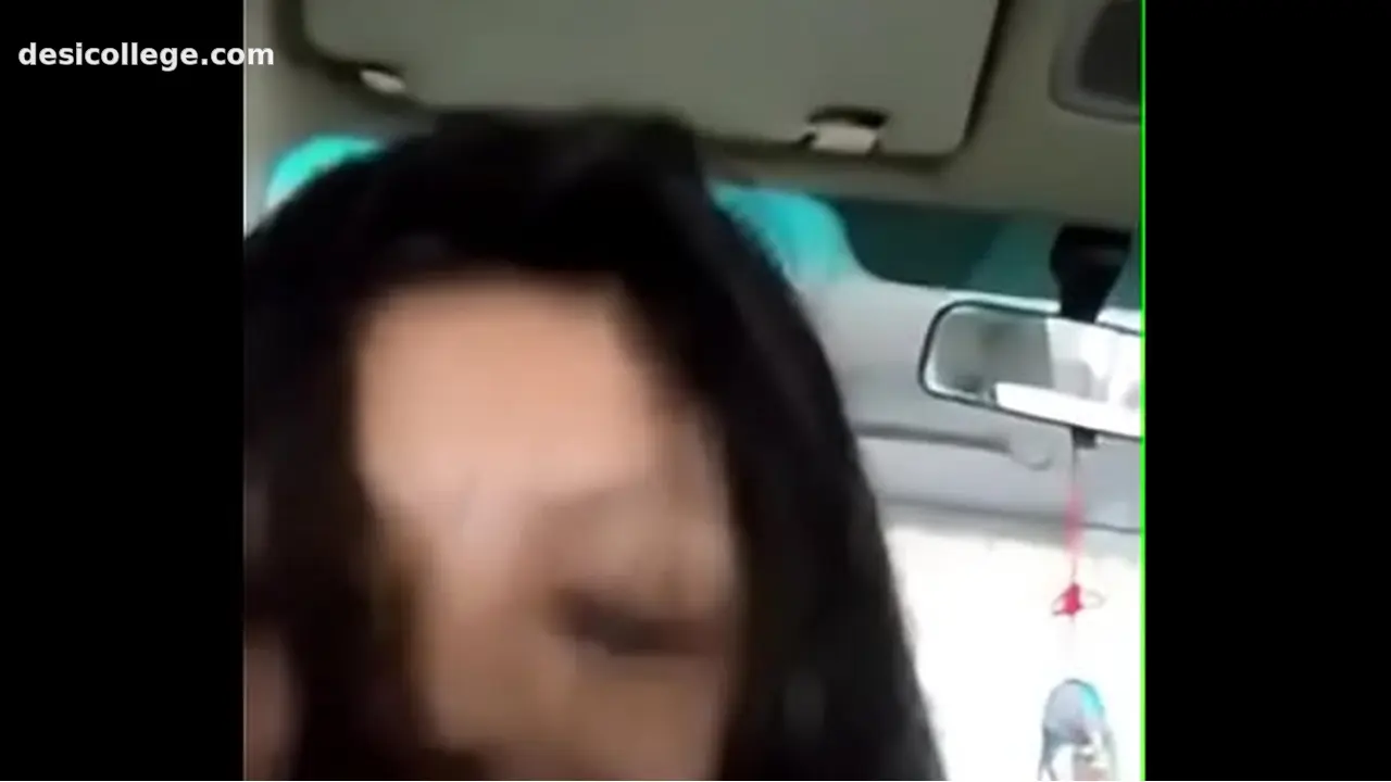 Seductive Zoya Choot Chatai aur Chudai - Horny Bhabhi From Agra Leaked MMS