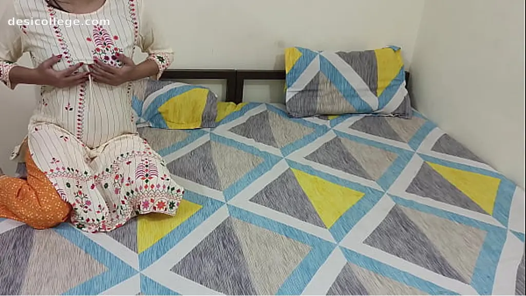 Chubby NRI Girl Wild Foreplay