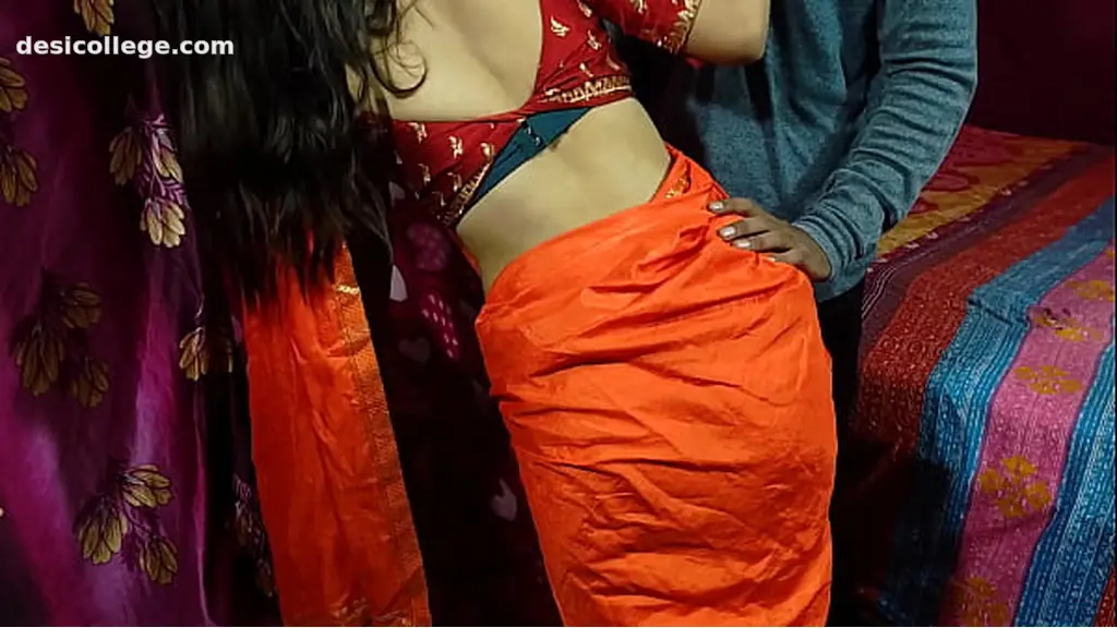 Cute Saree Bhabhi Gets Naughty With Her Devar For Rough Hard Anal Sex After Ice Massage