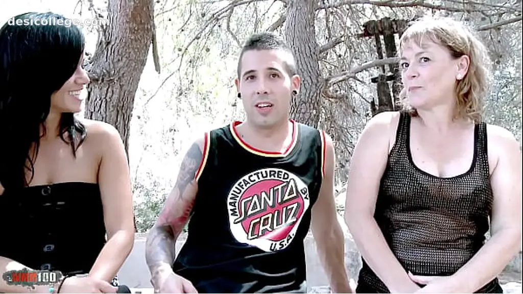 Delia Rosa y Kevin White Mama quiere polla fresca