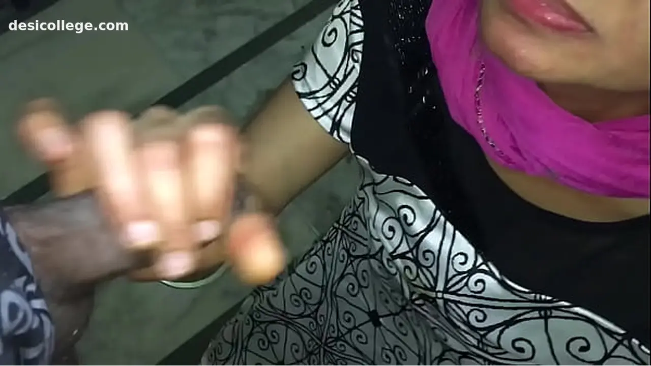 Desi cumshot cum indian desi cumswallow lover bhabhi gujju - Gaon Ki Kahani