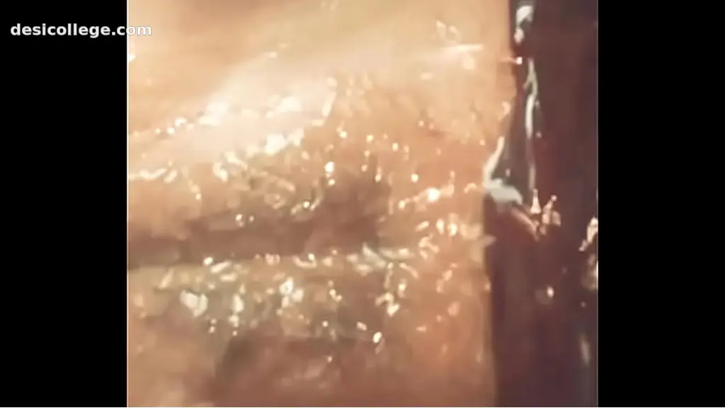 Desi Indian desibhabhi Fucked in bathroom