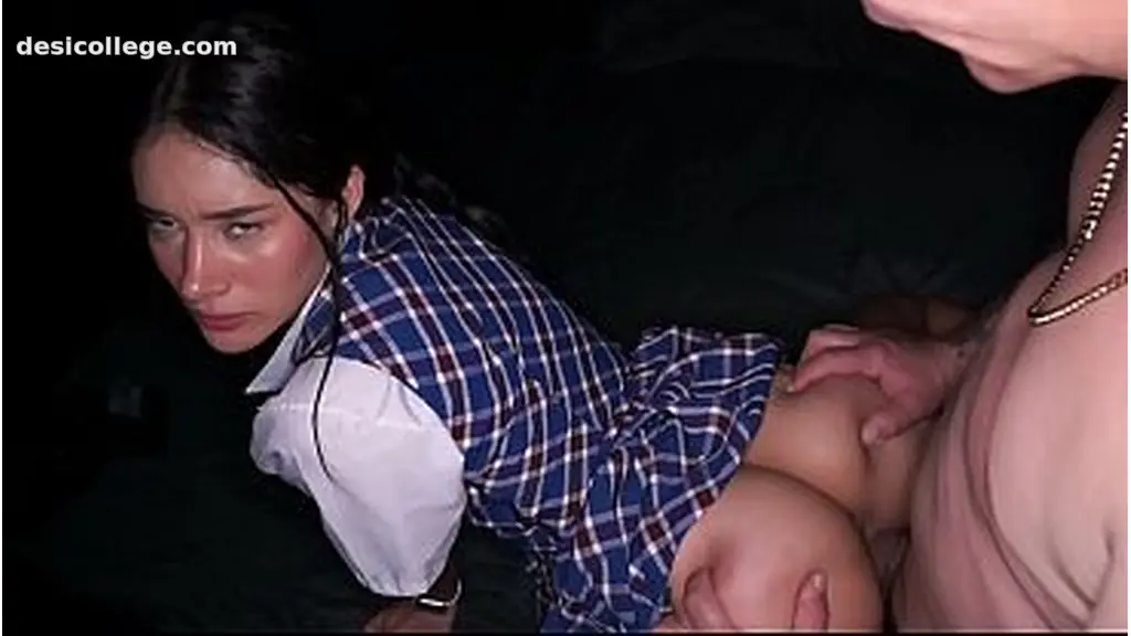 DILF man fills college girl& pussy with semen - Hardcore sex between DILF & College Girl