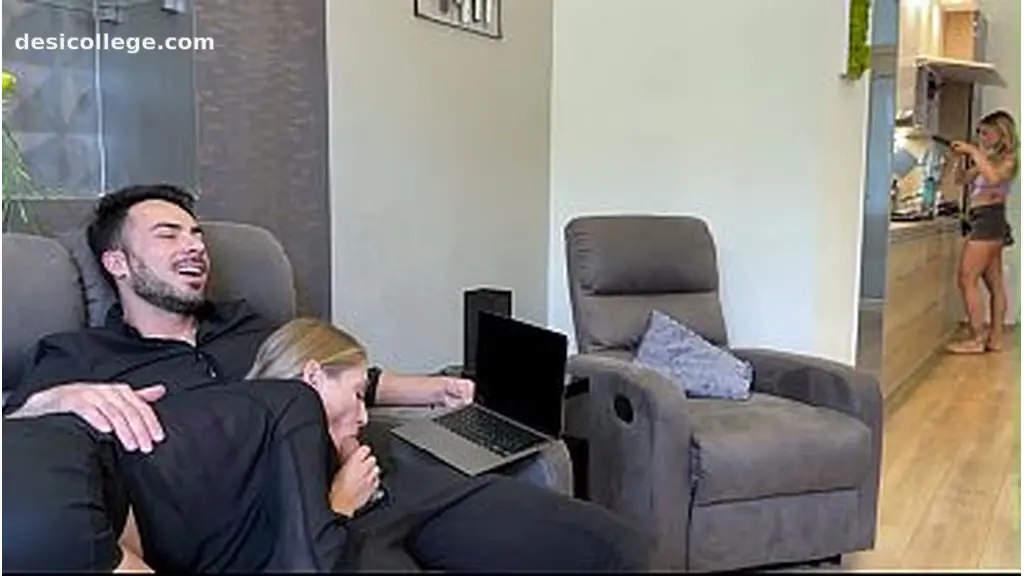 Ex Girlfriend Ivy Sensual Blowjob