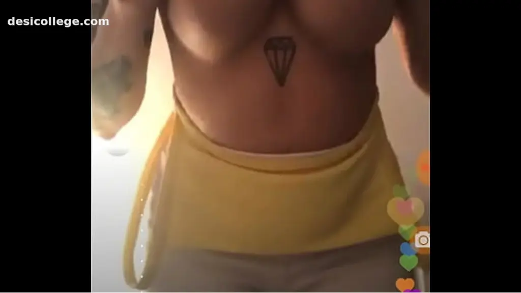 Exclusive Chica enseña en Instagram
