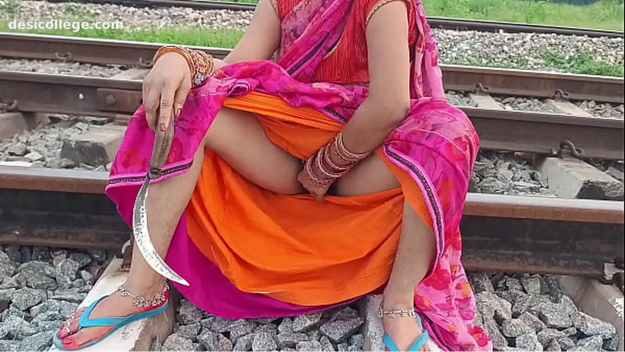 Full HD Desi Village bhabhi Fucking Field Lover Boy Outdoor video - Choot Ki Pyaas