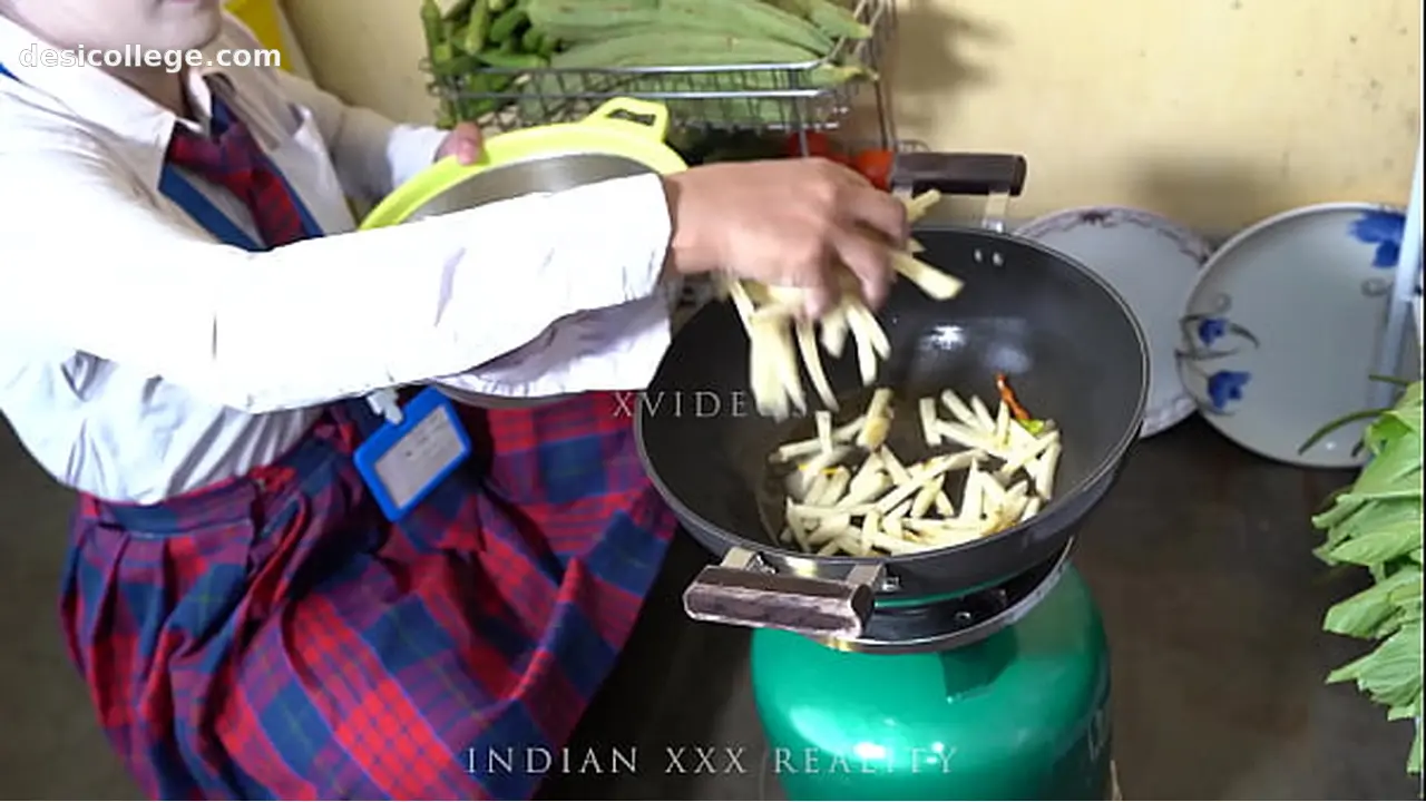Full HD indian jabaradast choda step Sister in hindi - Choot Garam