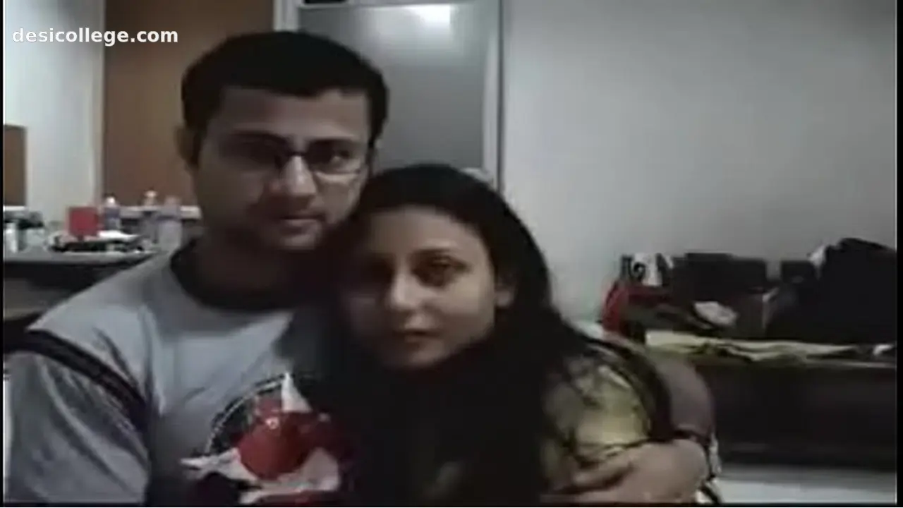 Devar Bhabhi Sruthi From Siliguri Bathroom me Chudai Full Chudai Video