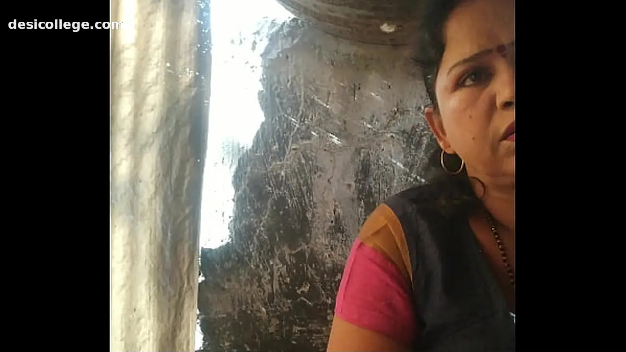 Bhabhi From Coimbatore Riding Cock Till Cumshot