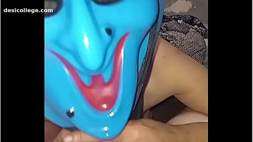 GORILLA gets good blowjob by sexy Stepmommmy milf then he fucked her pussy doggystyle hard Cosplay