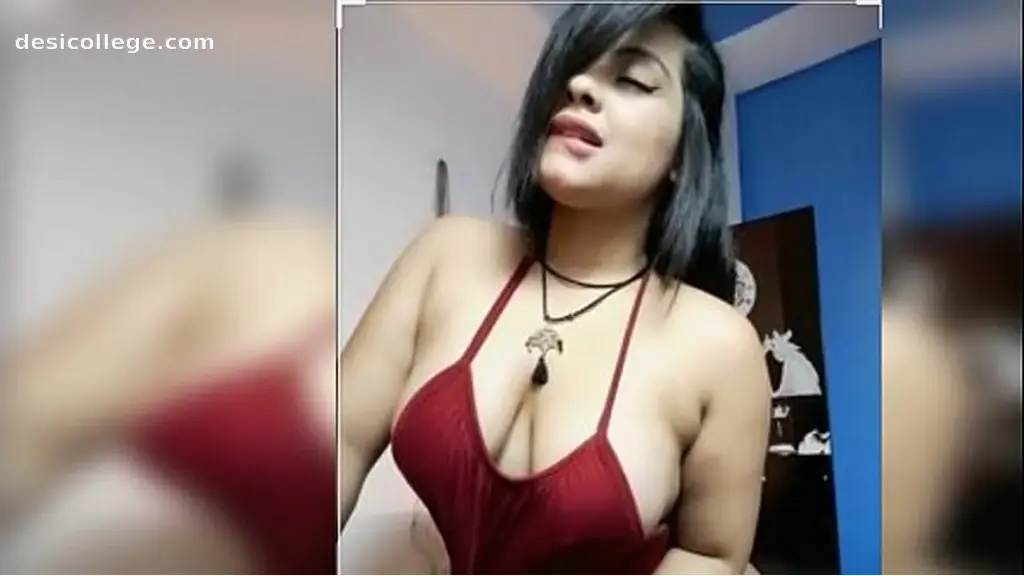 Hidden Cam Neha seducing her step brother into fucking her( Hindi Audio Story) - Original MMS