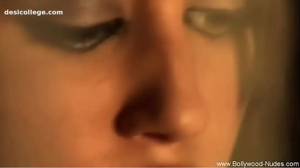 Hidden Cam Seductive Dance From Sensual Indian Beauty Enjoyment