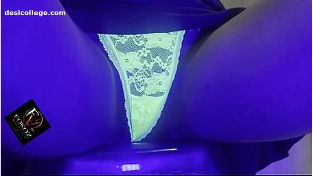 Homemade All that matters is your focus on my glowing thong (thongs diary series s1 ep2).