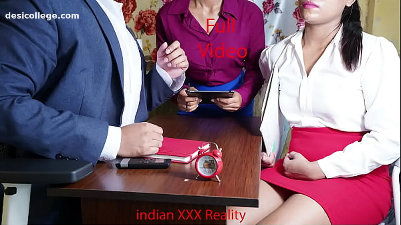 Hot Xxx Indian Boss Office Desi Fuck Xxx in Hindi Xxx - MMS Leaked Online
