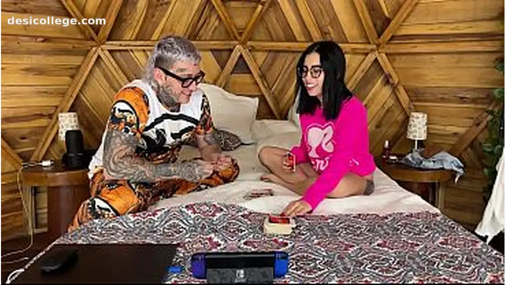I propose a much more entertaining game to my girlfriend - ZACK CUKOLD