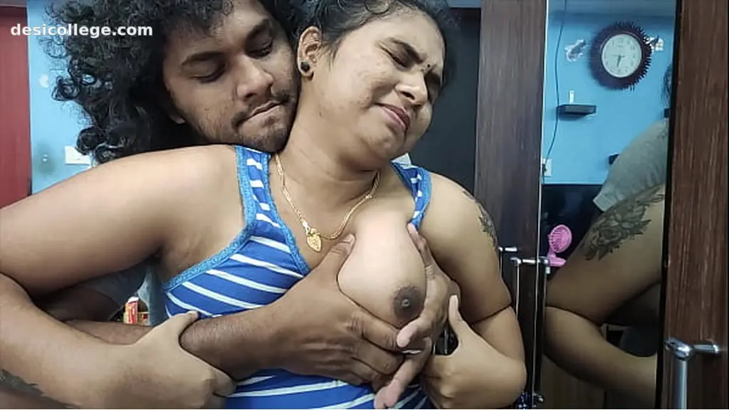 Indian Horny Indian College Girl Gets Her Pussy Licked, Boobs Sucked And Fucked Deep In Bed