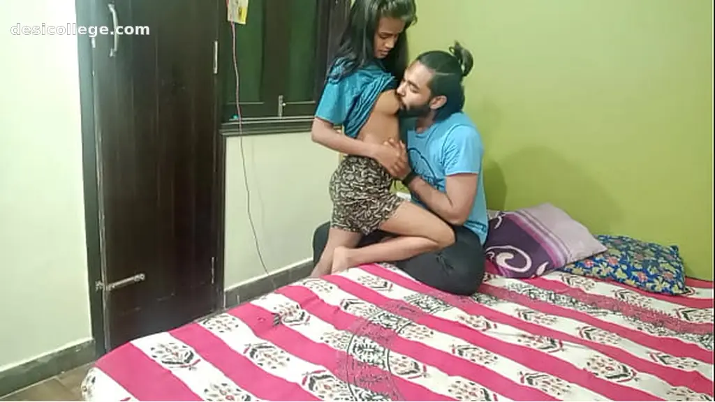 Just Leaked 18 Years Old Juicy Indian Teen Love Hardcore Fucking With Cum Inside Pussy