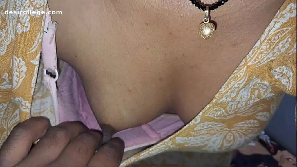 Just Leaked Desi Bhabhi Ki Chulbuli Jawani – Ras Bhari Chudai Ka Asli Maza!