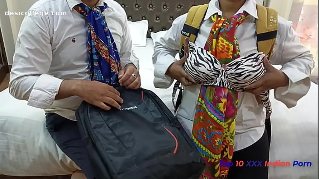 Just Leaked Ever Best Desi student fuck Desi girl in Oyo hotel first meeting