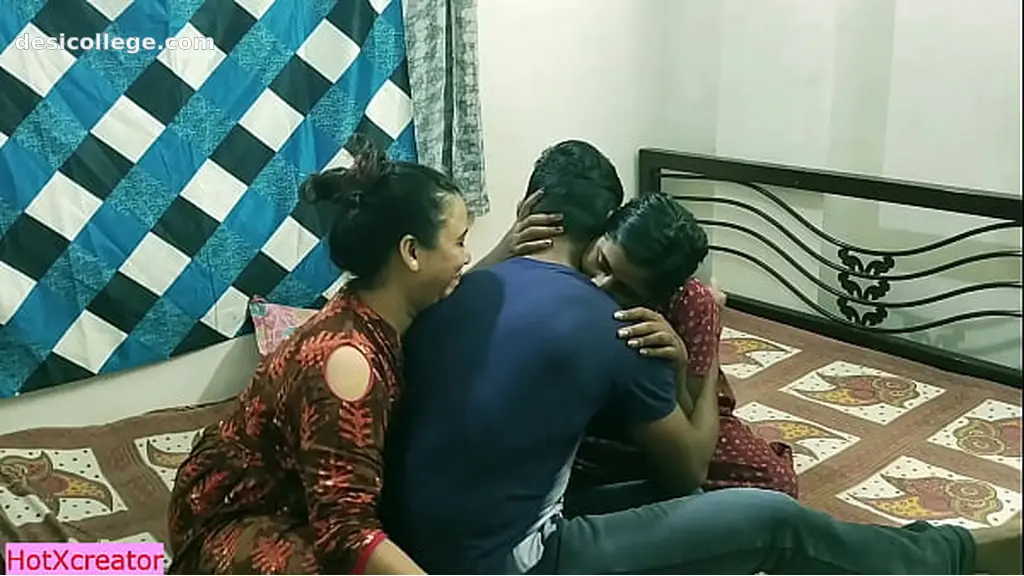 Just Leaked Indian shared her boyfriend with milf hot bhabhi !! Hot threesome sex with dirty audio