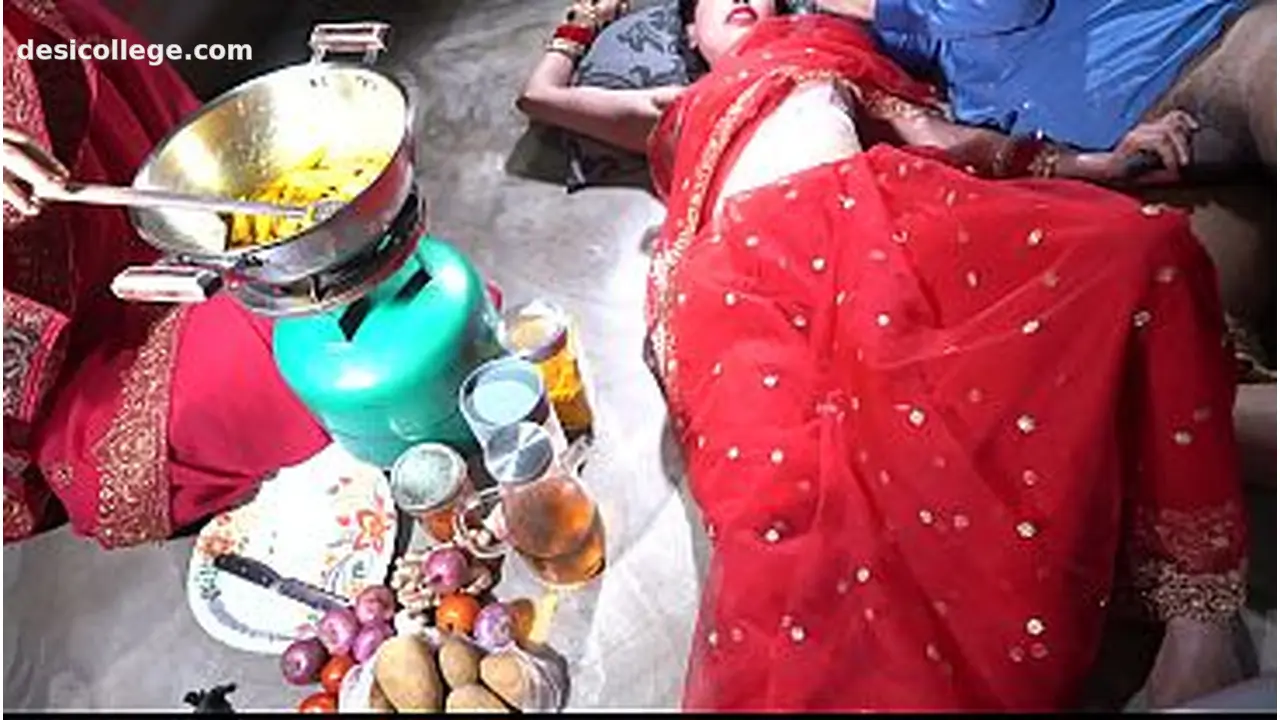 Just Leaked Kitchen step MOM Indian step mom Kitchen step MOM in hindi desi step MOM