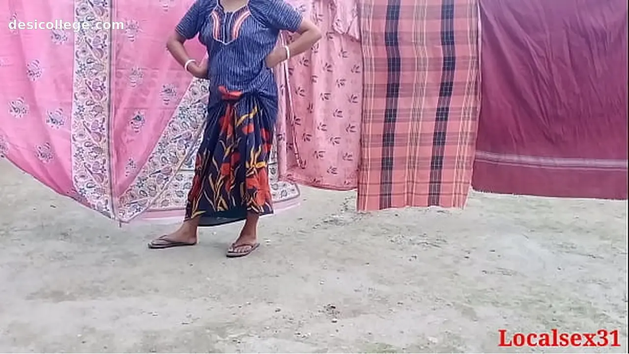 Kavya In Dehradun Chhupke Boobs Dabai
