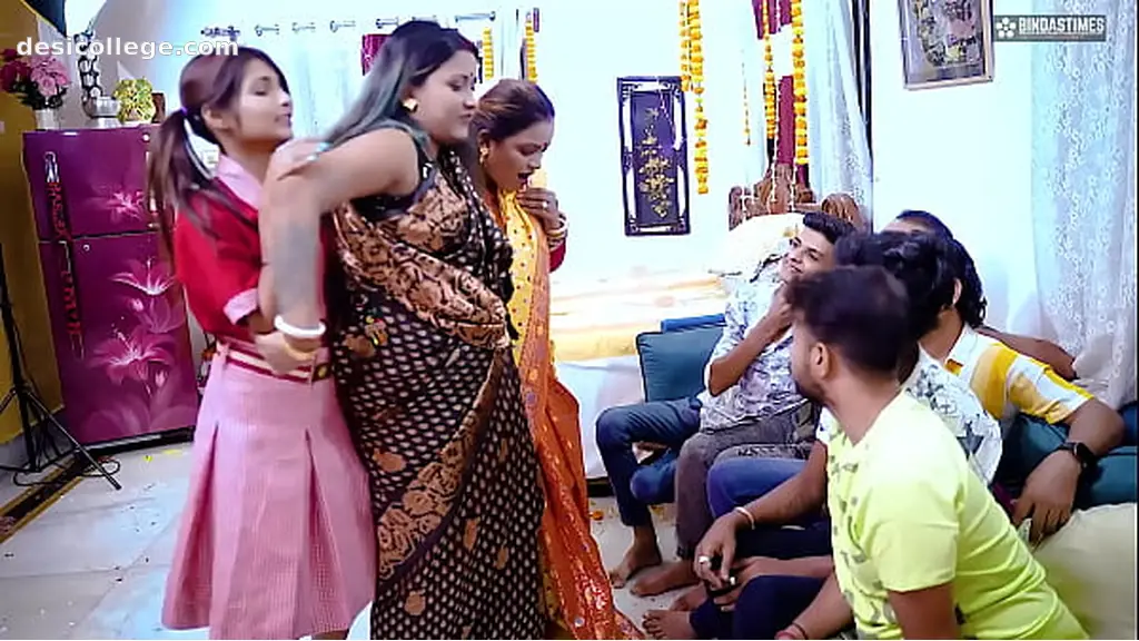 Mysore ki Horny Bhabhi Kritika Desperate Thukai