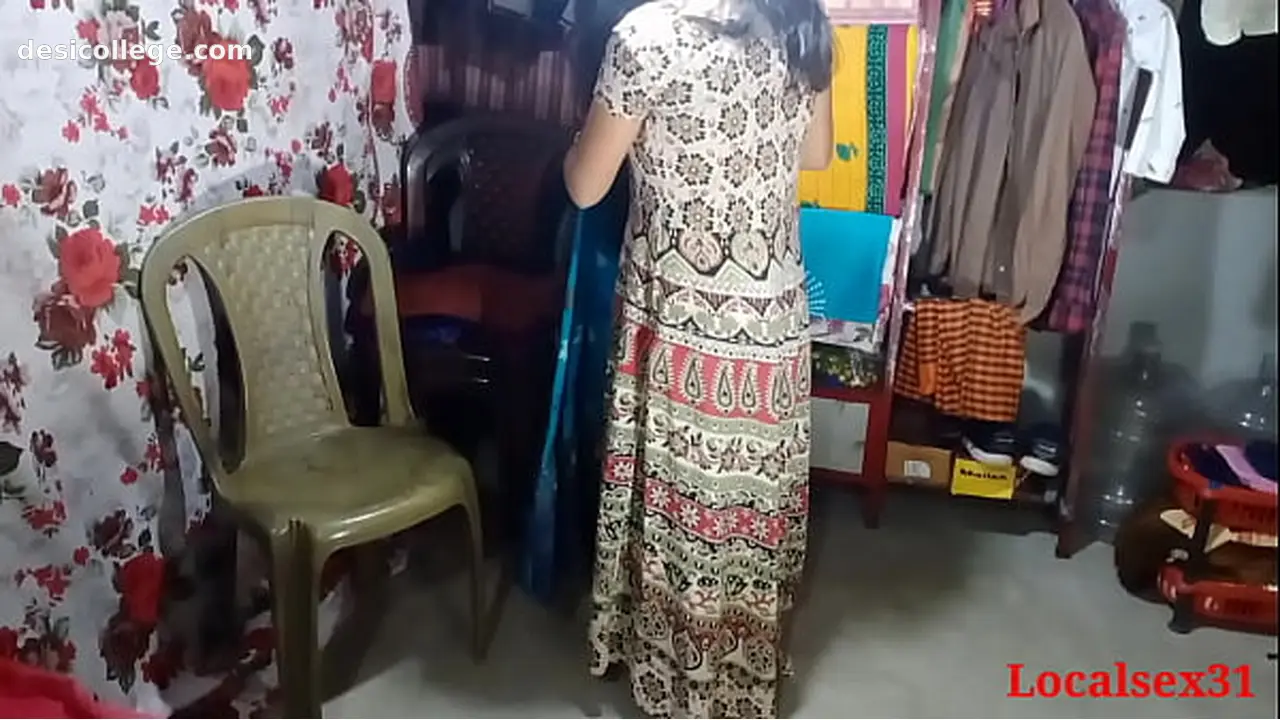 Nakhrewali Meera Wet Quickie - NRI Girl