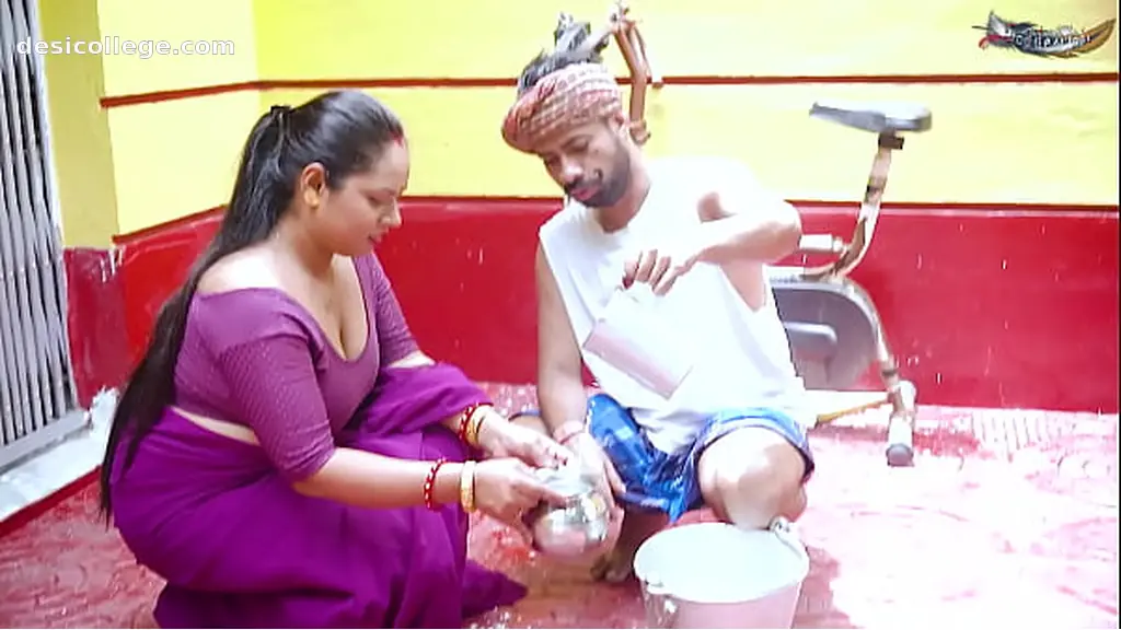 Nazuk Bhavna Ki Standing Milan