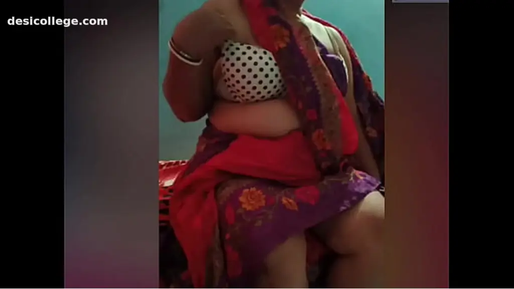 New Desi Bhabi Pushed in Live Stream