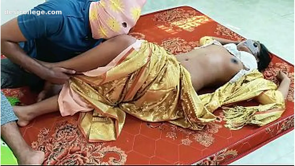 New Desi saree wear bhabhi romantic sex with husband - Real Scandal