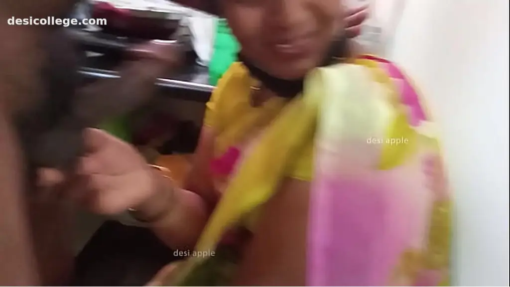 New Hotel maid giving blowjob