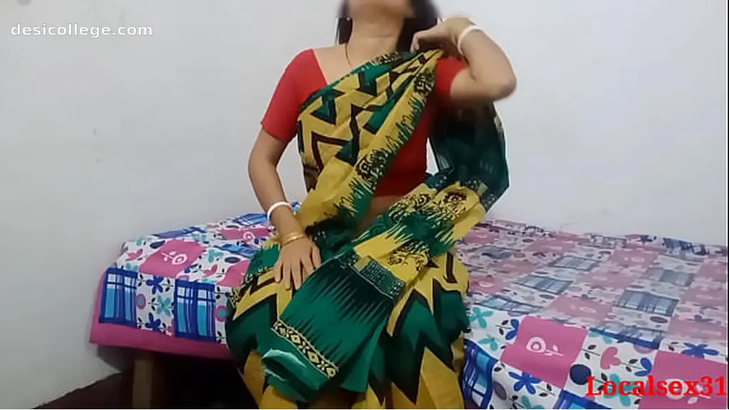 Pooja Neighbour Aunty Jungle Me Boobs Dabai