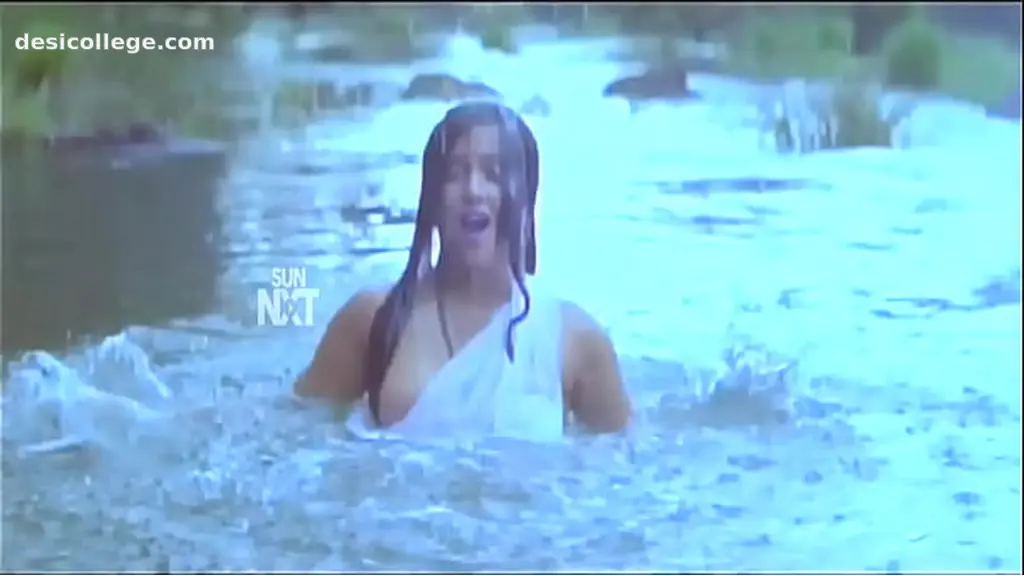 POV Actress Yamuna nipple slip