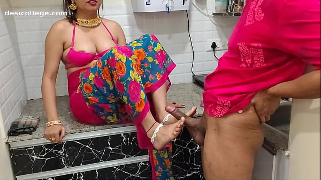 Premium Stepson ask her stepmom Female condom tutorial and pussy creampie and hot Cumshot