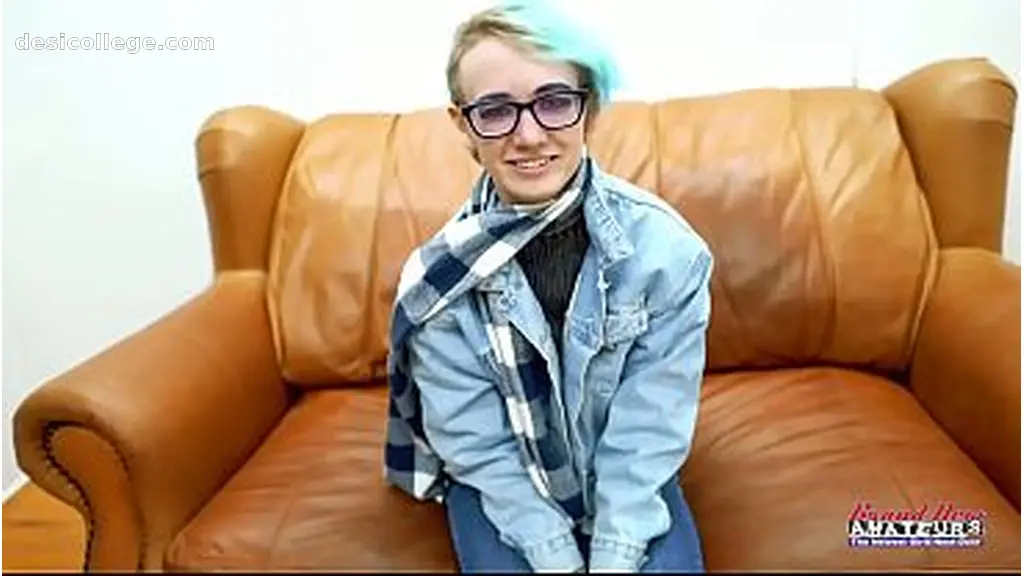 Raven Blonde Coed Solo Toys Masturbation!