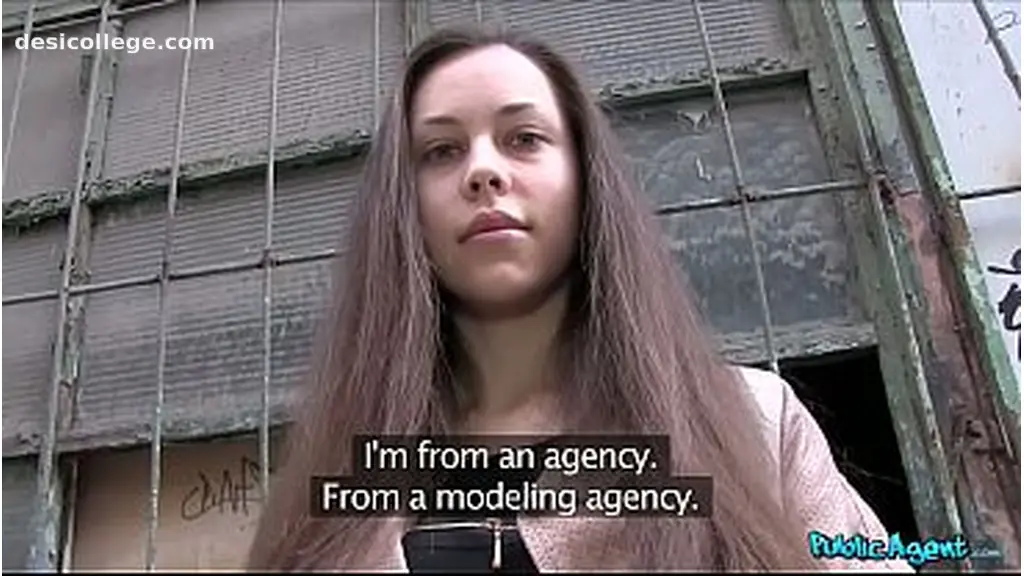 Real I Fuck a Real 20 Year Old FASHION MODEL in a Public Place - Public Agent