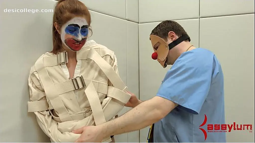 Rose Red turned into anal clown car and humiliated