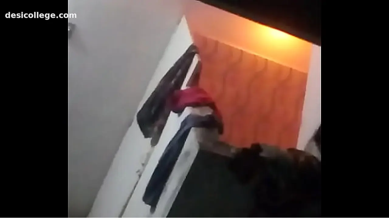 Shy Bhabhi Midnight Fuck Internet Pe Aag