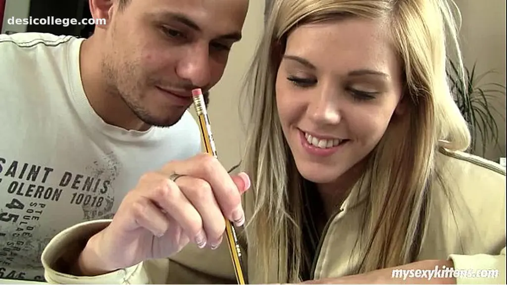 Teen Cindy getting nailed