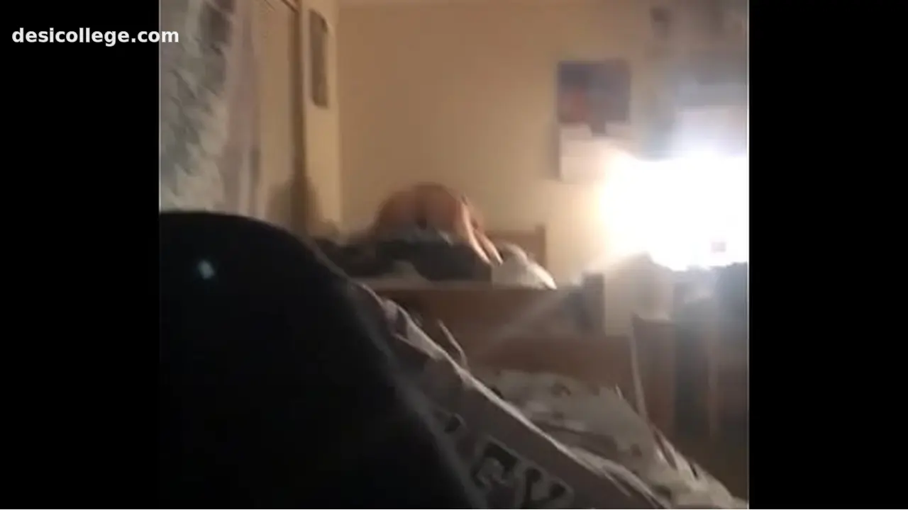 Thick Milf Hotel Room Deepthroat