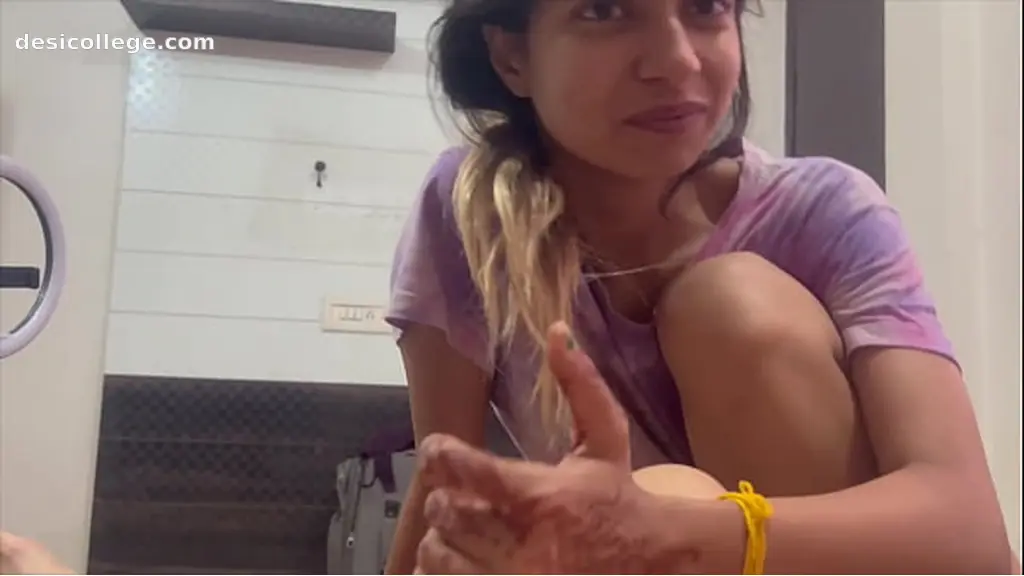 Trending Desi Girl Fucked Hand In Ass by Step Brother