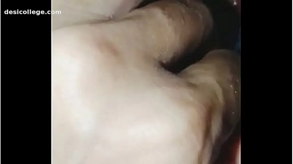 Trending Desi teen College student fingering her pussy before going to College
