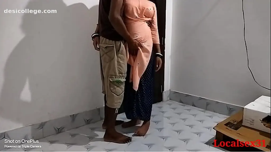 Tuition Teacher Manya Chhat Pe Boobs Dabai Recent Leak