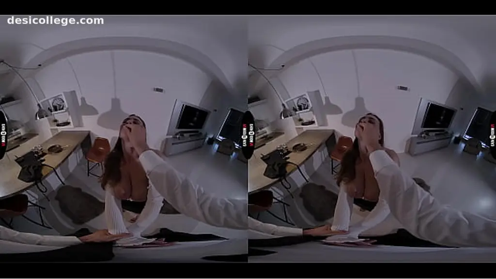 Uncut DARK ROOM VR - Josephine The Scandal Girl - Full Cam Show