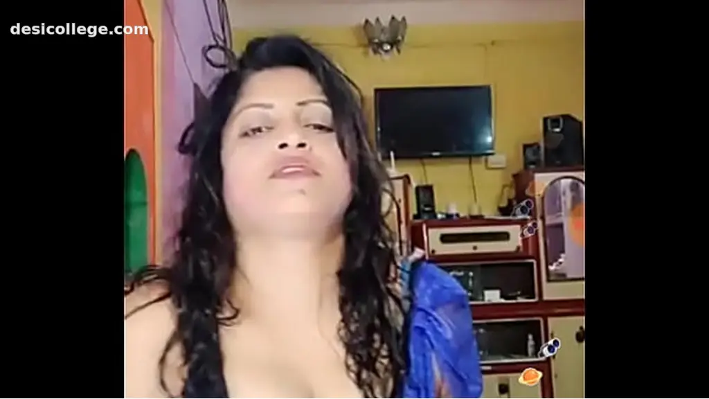 Uncut desi indian girl online live